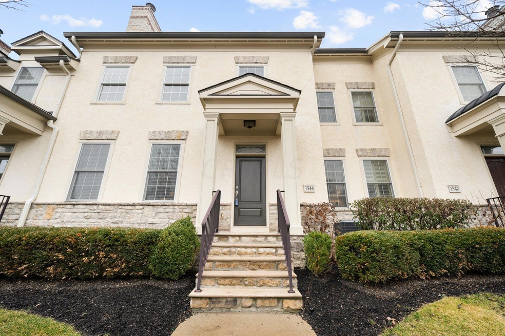 1544 Roxbury Rd, Columbus, OH 43212 - photo 1