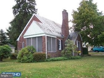 226 Ash Ln, Riegelsville, PA 18077 - photo 1