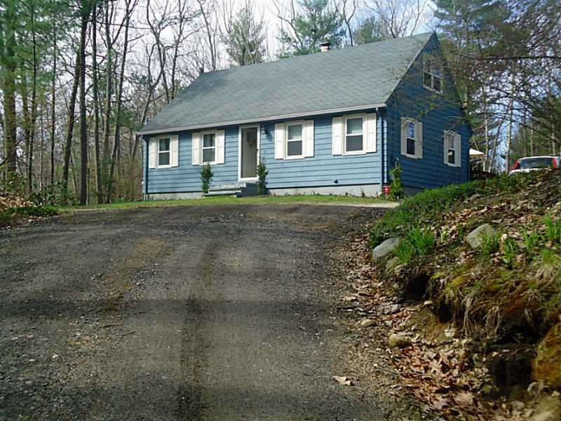 582 Snake Hill Rd, North Scituate, RI 02857 - photo 1