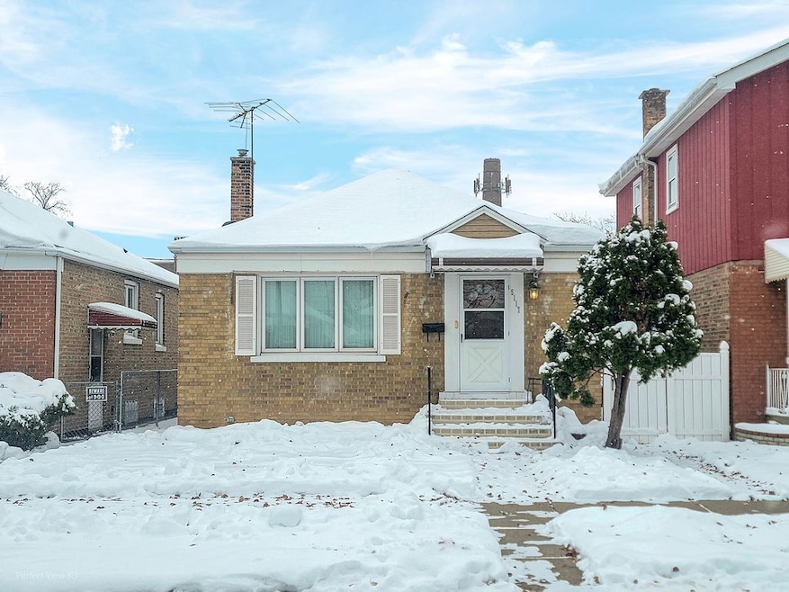 5117 S Luna Ave, Chicago, IL 60638 - photo 1