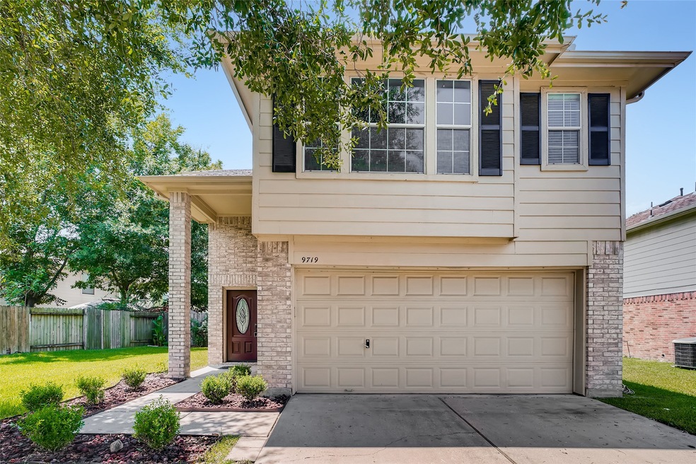 9719 Phil Halstead Dr, Houston, TX 77086 - photo 1