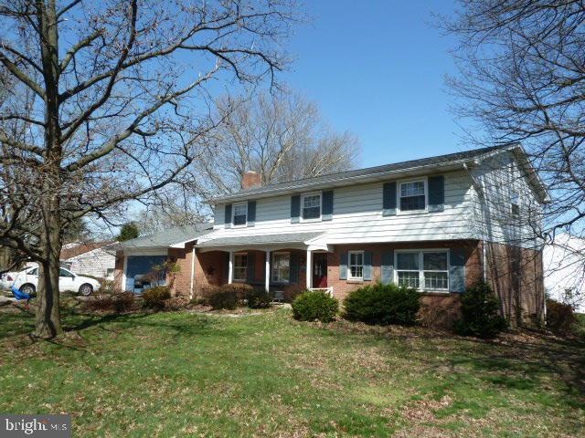 3927 Locust Grove Rd, Columbia, PA 17512 - photo 1