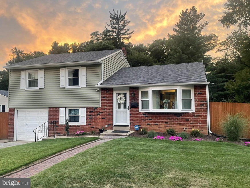 1057 Georgetown Rd, Swarthmore, PA 19081 - photo 1