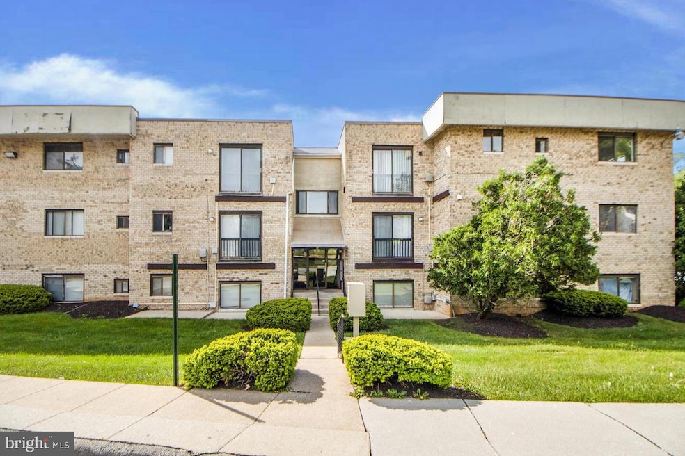 3924 Rolling Rd, Pikesville, MD 21208 - photo 1