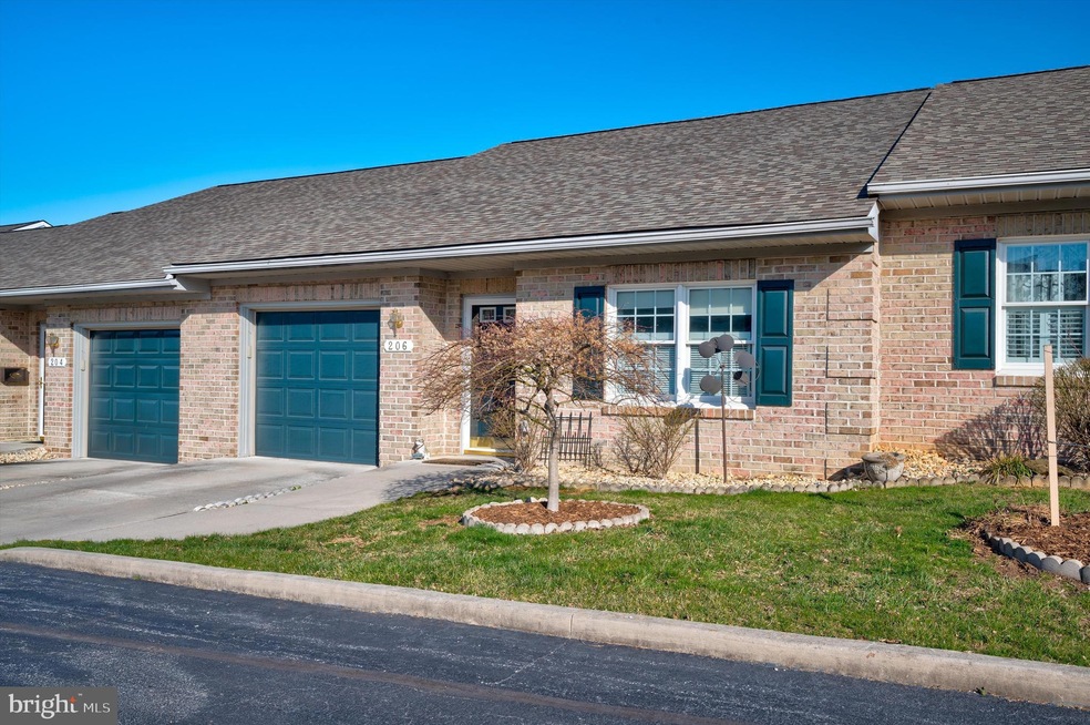 206 Sunbrook Ln unit 149, Hagerstown, MD 21742 - photo 1