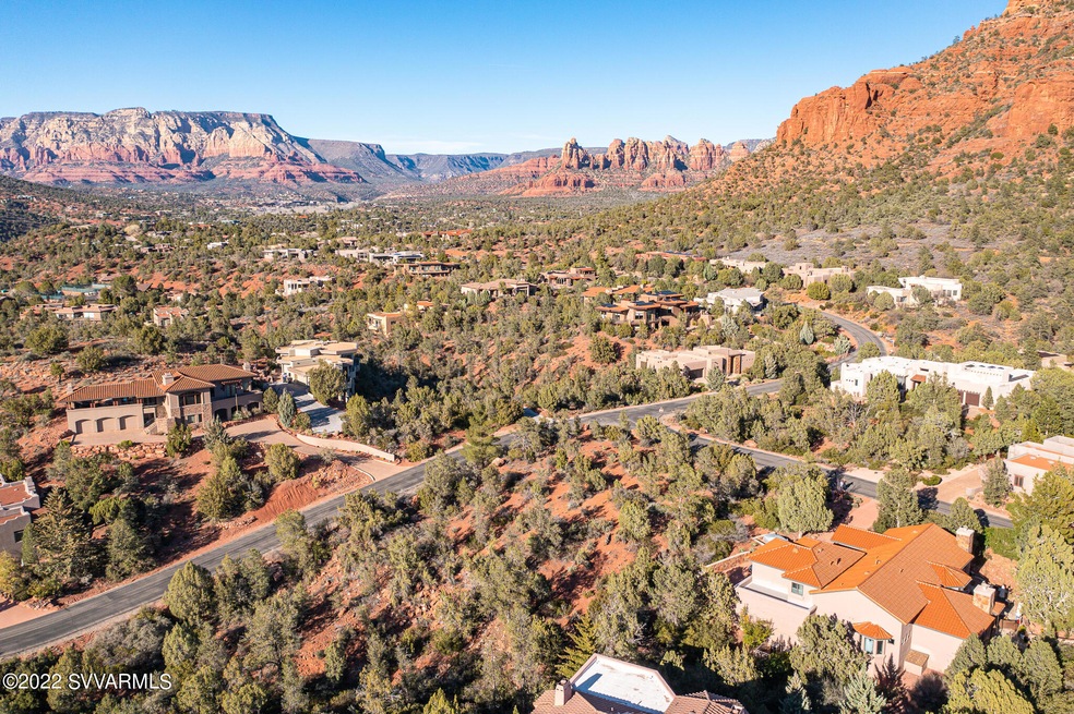 Geneva 227 - Aerial Cnr