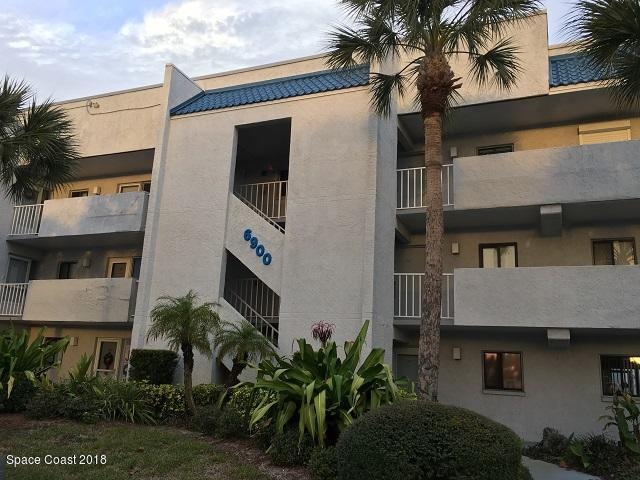 6900 front bldg view