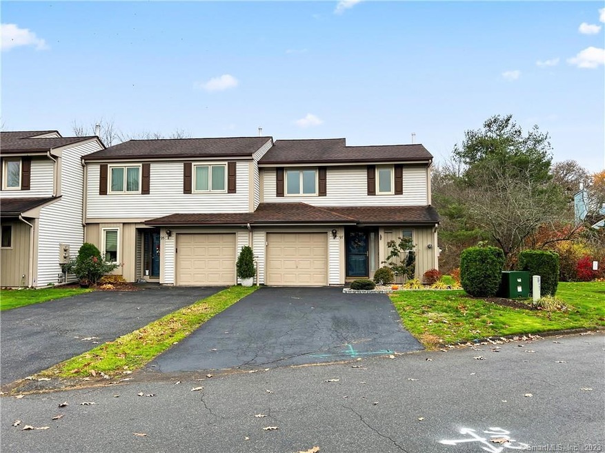 97 Copper Beech Dr unit 97, Rocky Hill, CT 06067 - photo 1