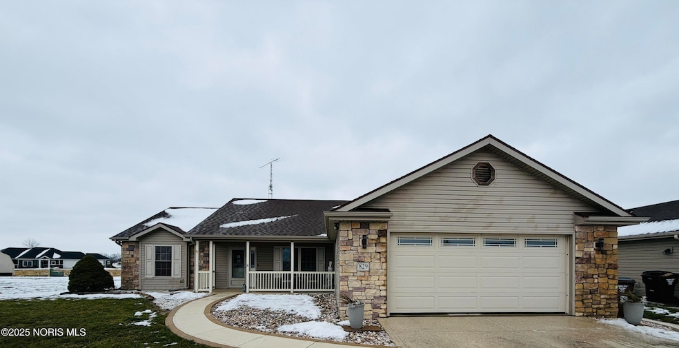 829 Greenbriar Ave, Paulding, OH 45879 - photo 1