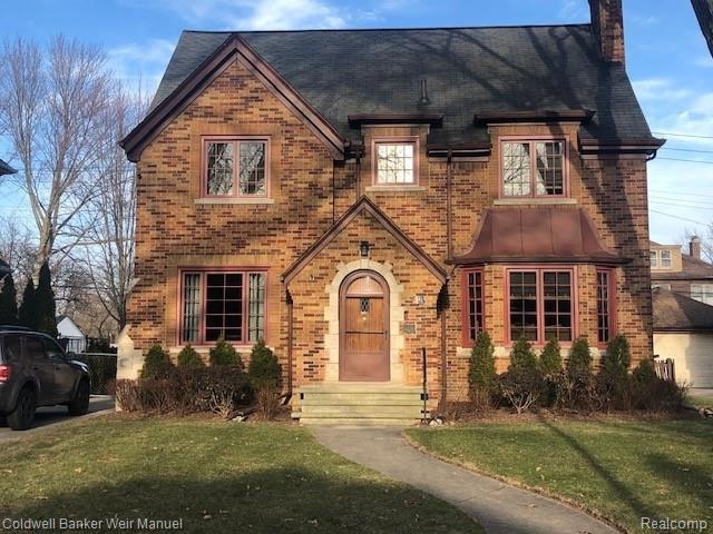 1382 Bishop Rd, Grosse Pointe Park, MI 48230 - photo 1