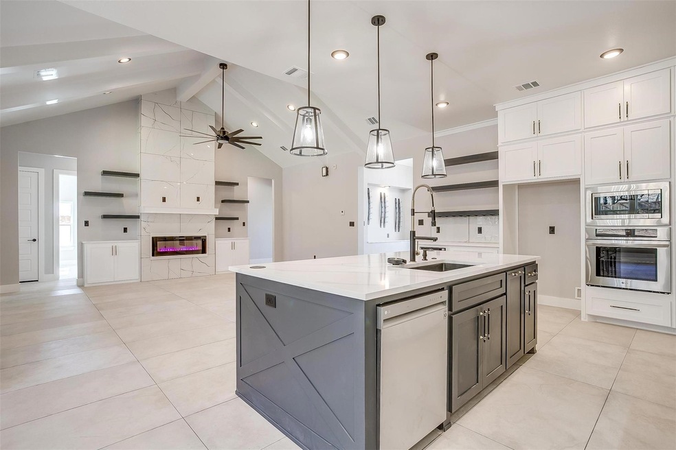 740 Arledge St, Azle, TX 76020 - photo 1