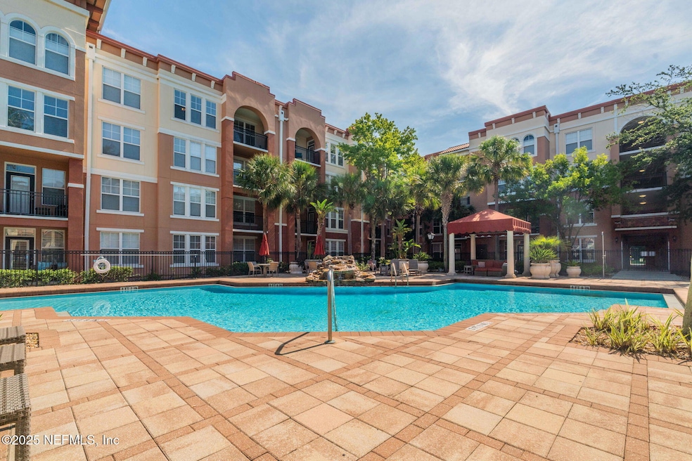 ISO PHOTO_Esplande_Jax FL_0010