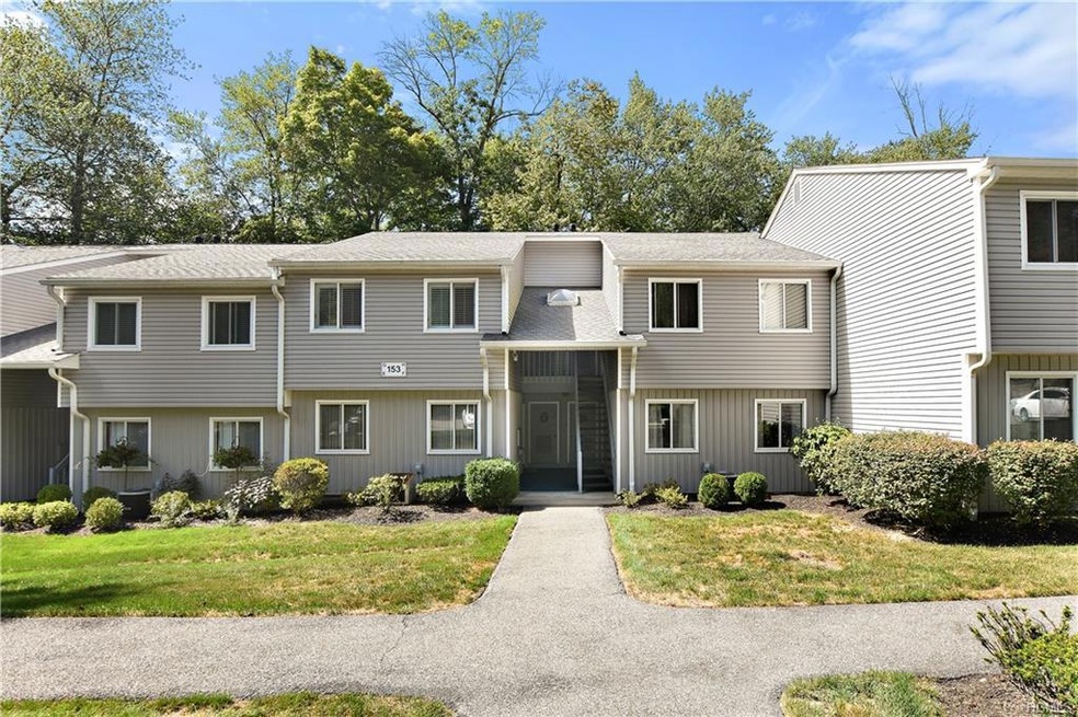 153 Flintlock Way unit F, Yorktown Heights, NY 10598 - photo 1