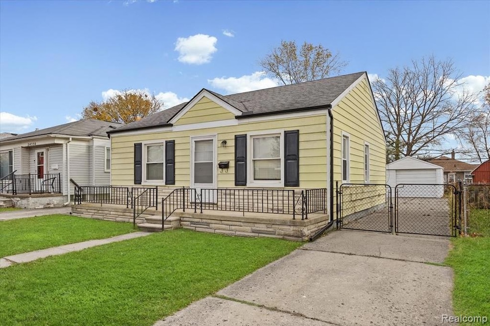 24552 Tuscany Ave, Eastpointe, MI 48021 - photo 1