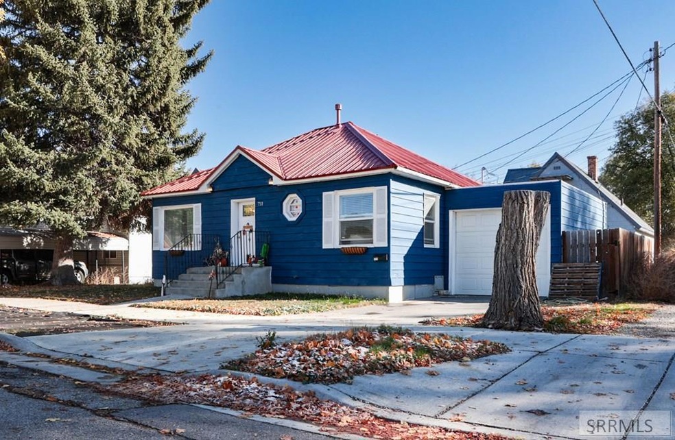 711 S Emerson Ave Idaho Falls ID 83401 MLS 2161820   711 S Emerson Ave Idaho Falls Id Primaryphoto 