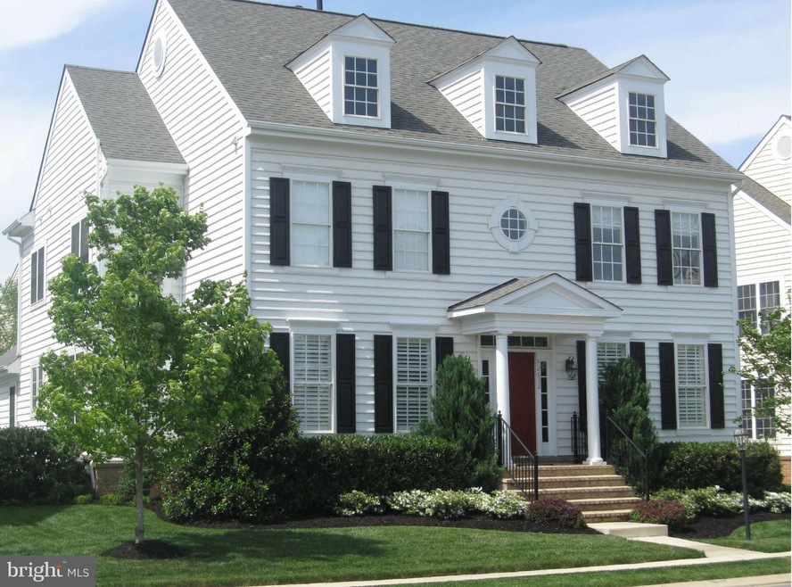 42632 Legacy Park Dr, Ashburn, VA 20148 - photo 1