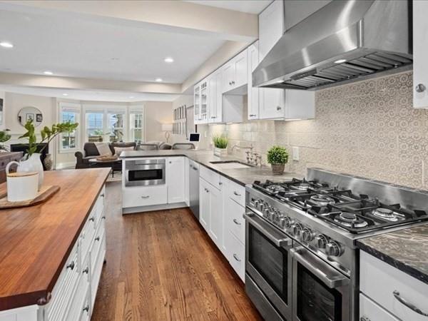 794 E 7th St unit D, Boston, MA 02127 - photo 1