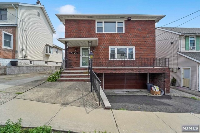 444 Thomas Ave unit 1, Lyndhurst, NJ 07071 - photo 1