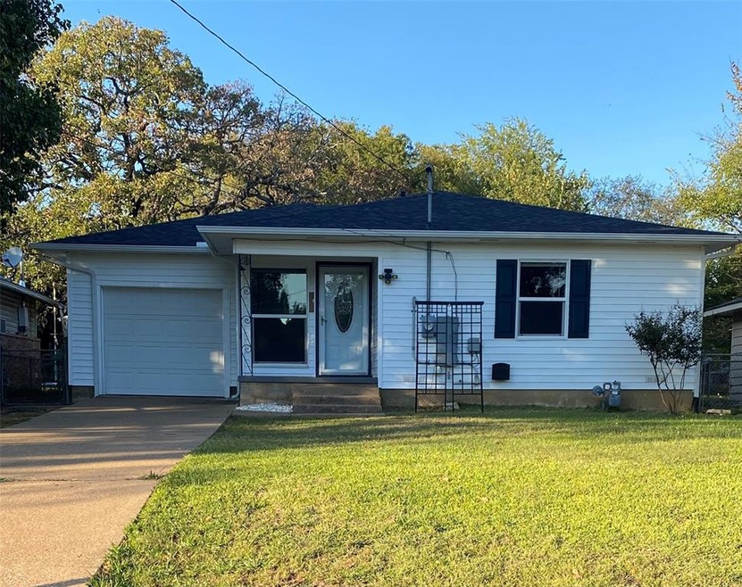 1515 W Texas St, Denison, TX 75020 - photo 1