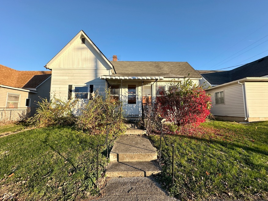 10 W Washington St, Roachdale, IN 46172 - photo 1