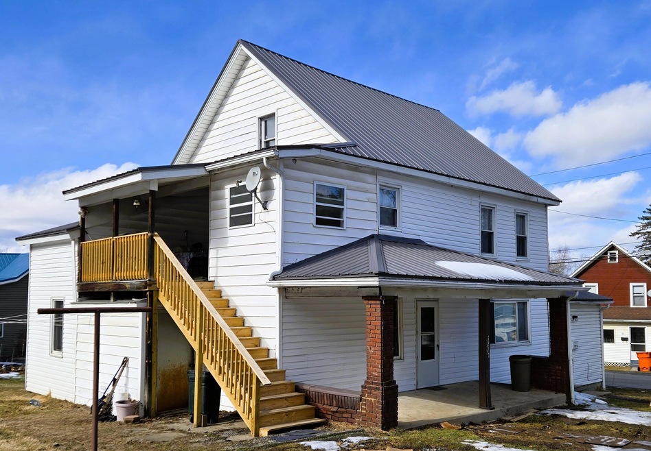 127 Clark St