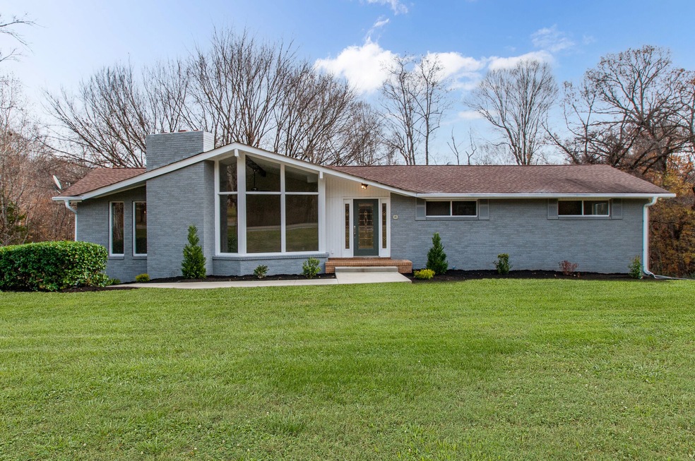 Sold $330,000 • Co-Listing Agent