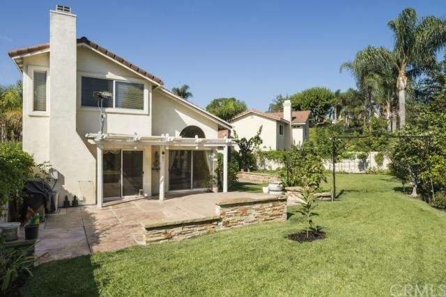 Huge private yard