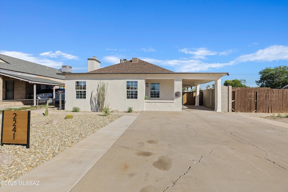 2241 N Richland St, Phoenix, AZ 85006 - photo 1