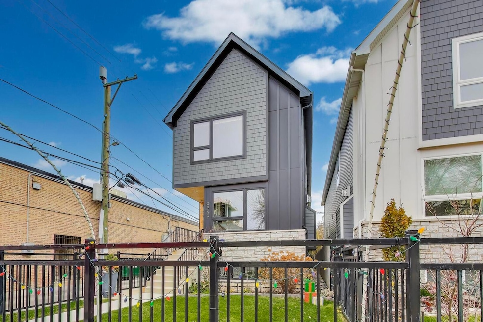 3943 N Francisco Ave, Chicago, IL 60618 - photo 1