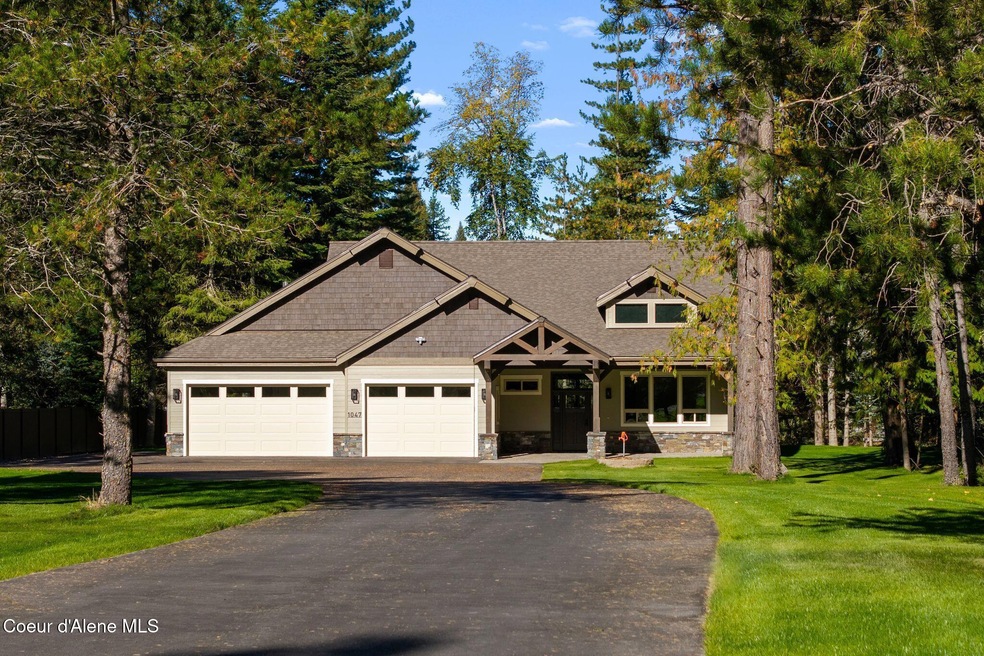 1047 Comeback Bay Ln, Sagle, ID 83860 - photo 1