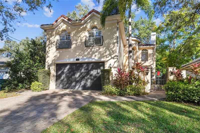 Sold $963,000 • Co-Listing Agent