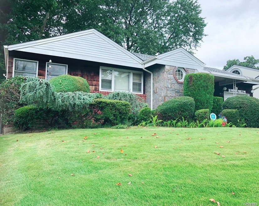 261-03 69th Ave, Glen Oaks, NY 11004 - photo 1