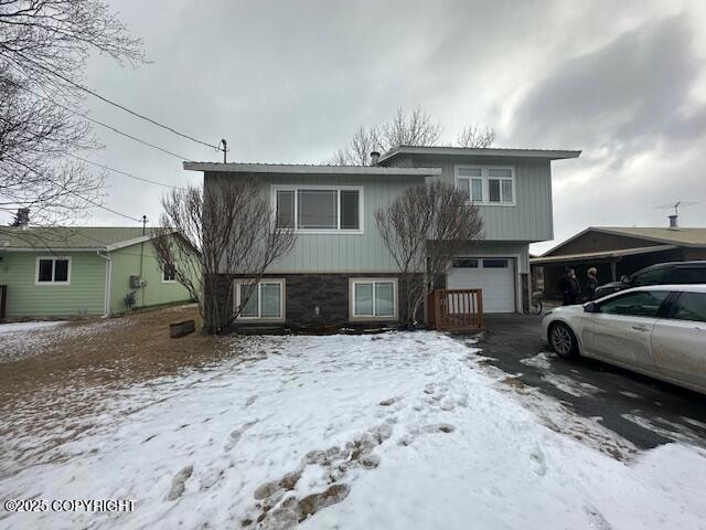 664 Auklet Ave - Front Exterior