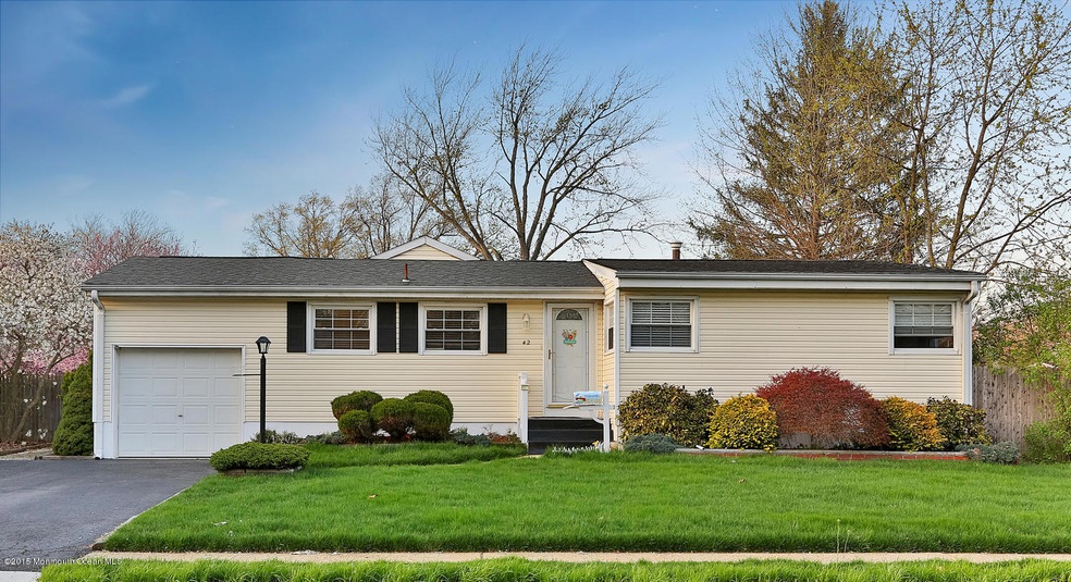 42 Lafayette Dr, Hazlet, NJ 07730 - photo 1
