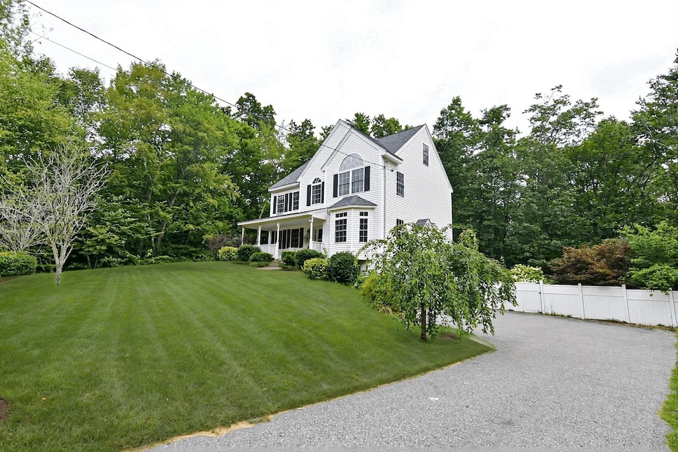 Pending $599,900 • Co-Listing Agent