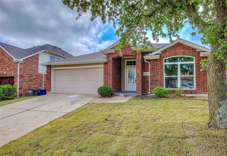 Wonderful single story home in Woodbridge!