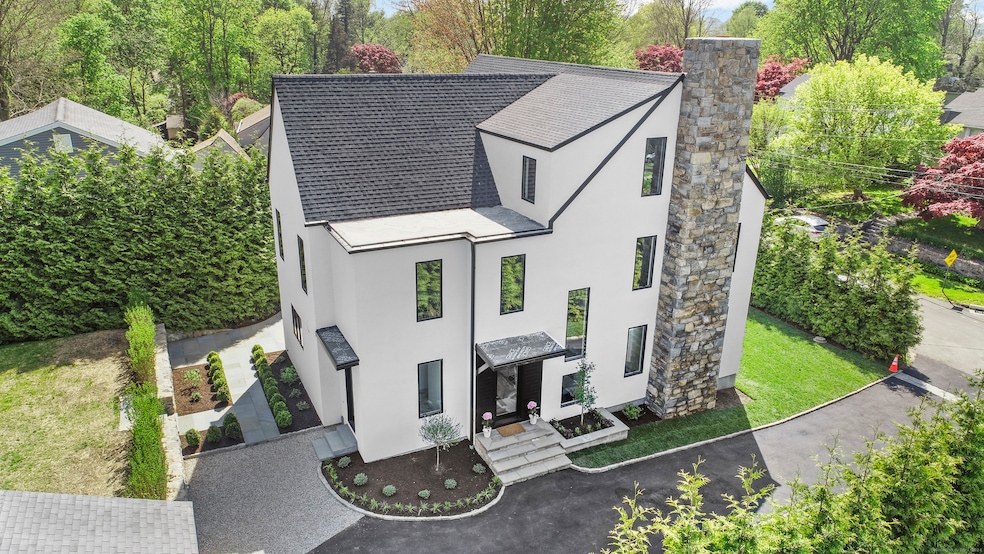 21 Willow St, Norwalk, CT 06851 - photo 1