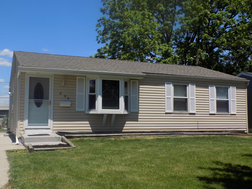 690 Breathitt 003
