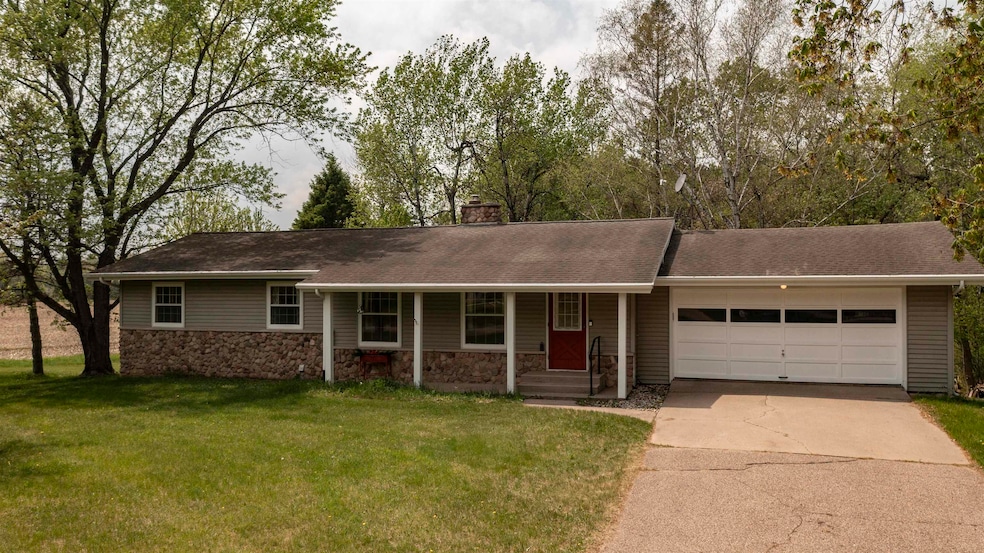 N2757 Shadow Rd, Waupaca, WI 54981 - photo 1