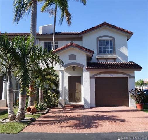 5166 NW 115th Ct, Doral, FL 33178 - photo 1