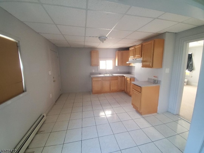 18 Lewis St, Paterson, NJ 07501 - photo 1