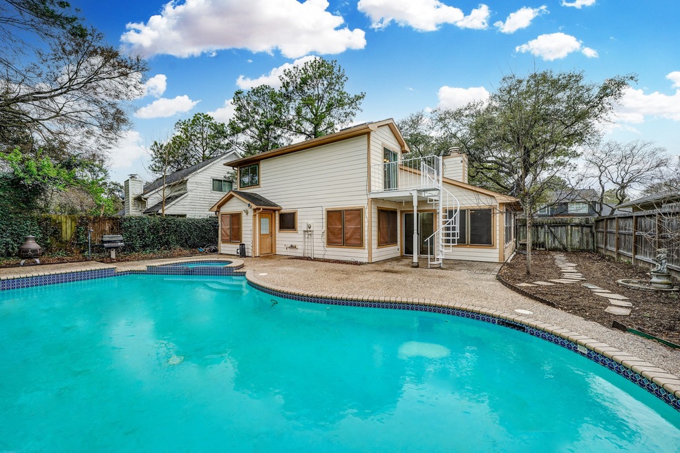 8610 Spruce Mill Dr, Houston, TX 77095 - photo 1