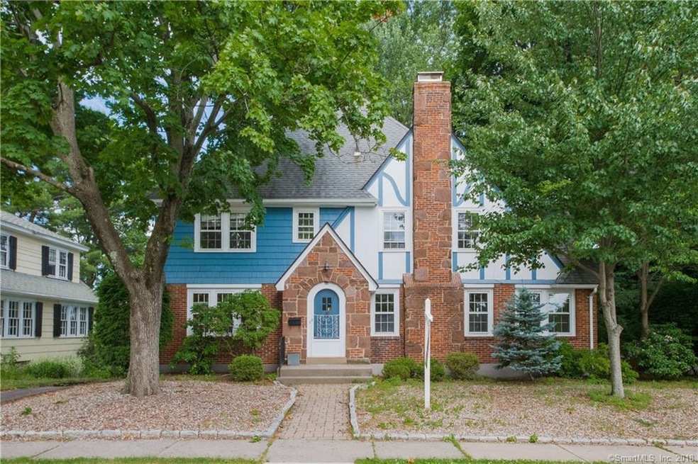 96 Van Buren Ave, West Hartford, CT 06107 - photo 1