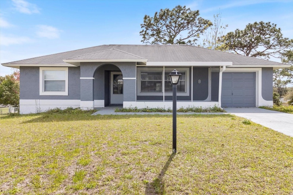 230 W Casurina Place, Beverly Hills, FL 34465 - photo 1