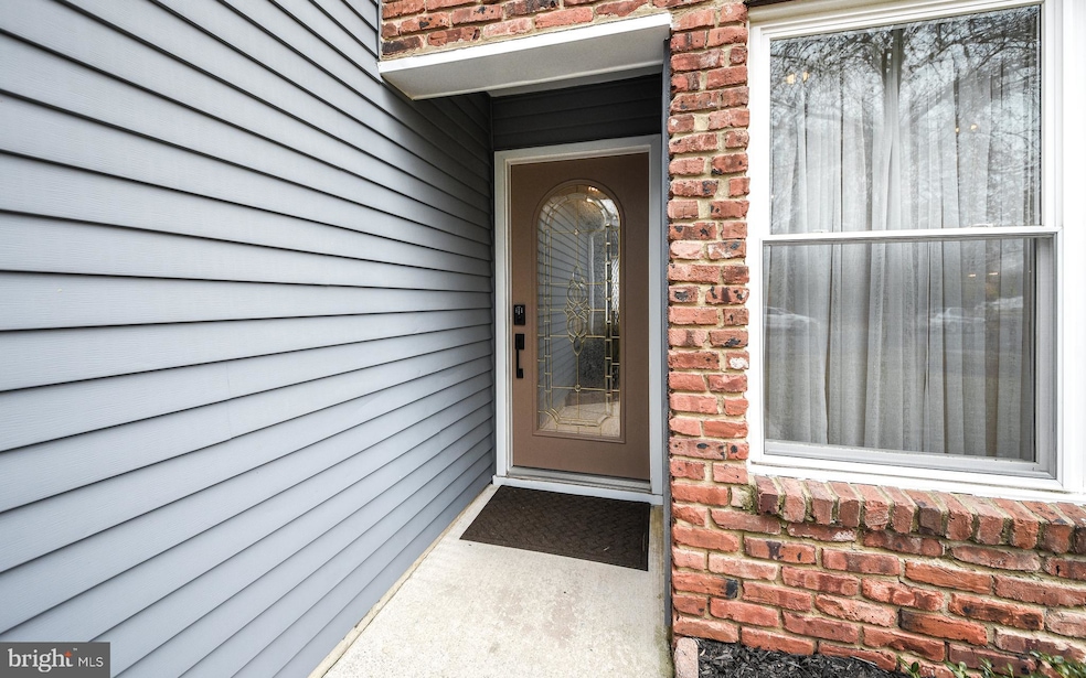 Sold $355,000 • Co-Listing Agent