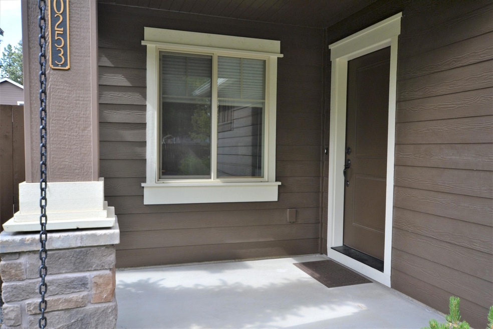 20253 Hufflepuff Ct, Bend, OR 97702 - photo 1