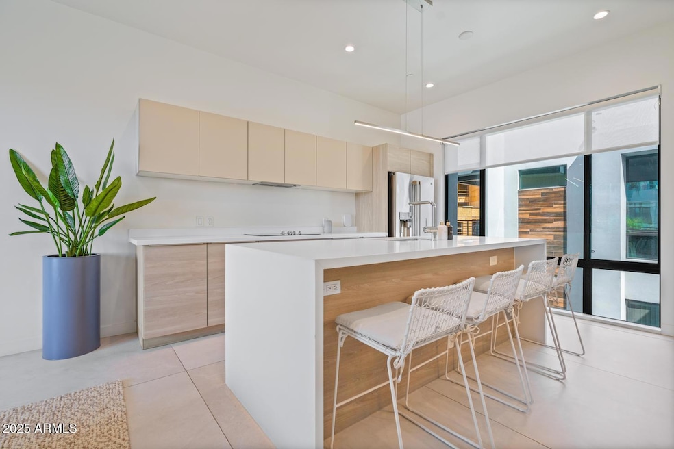 7300 E Minnezona Ave unit 1003, Scottsdale, AZ 85251 - photo 1