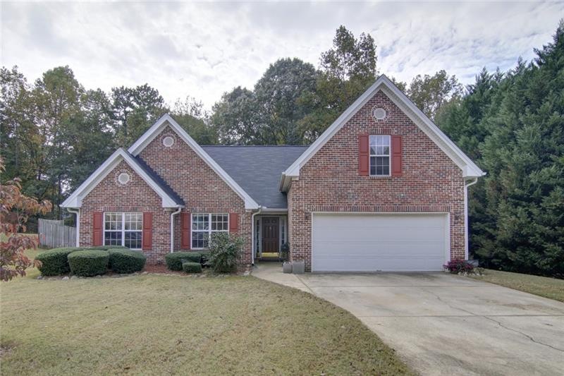 135 Bermuda Run Dr, Covington, GA 30016 - photo 1
