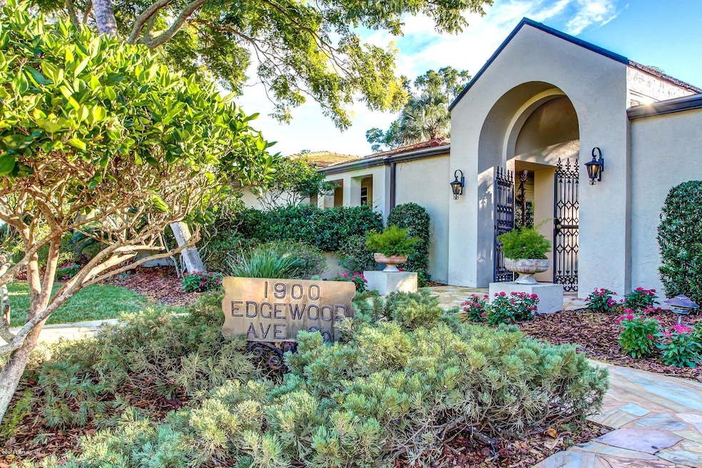 1900 Edgewood Ave S, Jacksonville, FL 32205 - photo 1