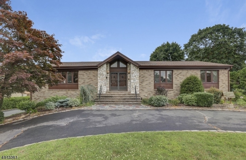 295 E Mount Pleasant Ave, Livingston, NJ 07039 - photo 1